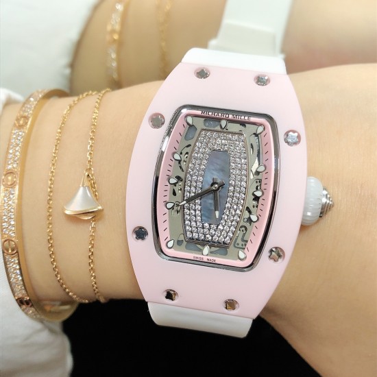 Richard Mille RM007 理查德 粉陶瓷 经典系列女士壕气腕表！明星畅销款，人气指数最高的名品！