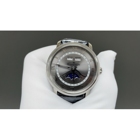宝珀villeret 经典6654 全新V3升级版来咯从“芯”出发,去繁就简 让属于你的分秒瞬间更加完整! 升级亮点【机芯】1.全新进口Cal.6654机芯 摆幅28800 走时更精准2.升级秒针实心大中轴 同步正品3.烫金立体工艺月相盘4.对版后盖见光比例 宝珀6654 全新V3升级版——你值得拥有! 宝珀villeret 经典6654 全新V3升级版来咯从“芯”出发,去繁就简 让属于你的分秒瞬间更加完整! 升级亮点【机芯】1.全新进口Cal.6654机芯 摆幅28800 走时更精准2.升级秒针实心大中轴 同步正品3.烫金立体工艺月相盘4.对版后盖见光比例 宝珀6654 全新V3升级版——你值得拥有!