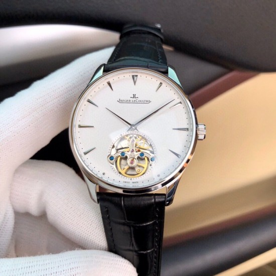 积家(Jaeger-LeCoultre)6字位置置设陀飞轮装置,表盘的设计简约,沉稳,表盘镶贴了立体锥形的时标刻度 腕表表壳采用42mm! 积家(Jaeger-LeCoultre)6字位置置设陀飞轮装置,表盘的设计简约,沉稳,表盘镶贴了立体锥形的时标刻度 腕表表壳采用42mm!
