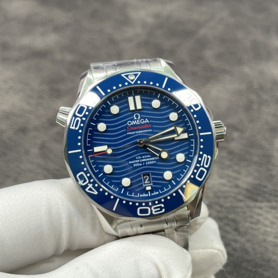 【VS出品】欧米茄 蓝色海马款300M 316精钢材质打造！8800机 42MM！出货实拍