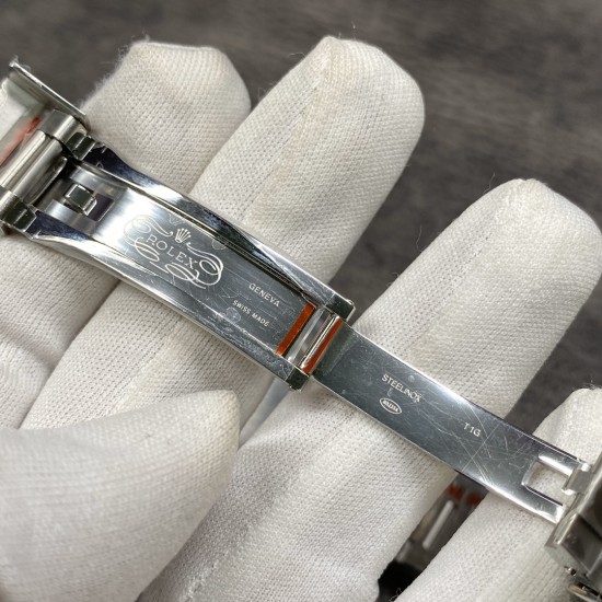 【N厂出品】劳力士 黑水鬼 客户定制的瑞士eta3135机心 904L钢 V10 40MM！出货实拍