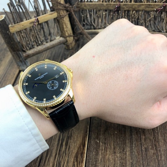 【 VACHERON CONSTANTIN 】江诗丹顿 贵族的艺术品!搭配进口机芯(0返修)台湾厂进口316精钢塑造!字面采用3D油压鱼鳞纹技术,立体感十足,搭配意大利进口小牛皮!耗时6个月打造壳身 堪称完美无缺,尺寸41mm。耐磨防刮蓝宝石双卜玻璃!超强防水50米!江诗丹顿历经风雨一直以来都是销量冠军,独特而奢华的设计风格广受好评,是成功魅力人士的首选,怒荐! 【 VACHERON CONSTANTIN 】江诗丹顿 贵族的艺术品!搭配进口机芯(0返修)台湾厂进口316精钢塑造!字面采用3D油压鱼鳞纹技术,立体感十足,搭配意大利进口小牛皮!耗时6个月打造壳身 堪称完美无缺,尺寸41mm。耐磨防刮蓝宝石双卜玻璃!超强防水50米!江诗丹顿历经风雨一直以来都是销量冠军,独特而奢华的设计风格广受好评,是成功魅力人士的首选,怒荐!