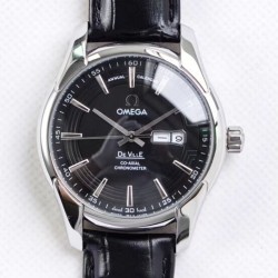 欧米茄 OMEGA 碟飞系列男表，直径42mmx12mm，壳套是一个透明胶罩，可清楚看到机芯在运转！316精钢表壳，意大利小牛皮表带，佩戴舒适透气！