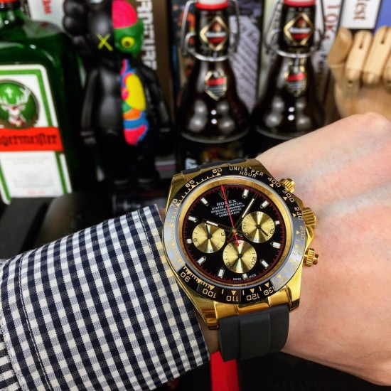 劳力士 ROLEX 迪通拿系列 搭载日本多功能石英计时机芯 精钢表壳 尺寸40mm 镀膜玻璃  泰国橡树胶带 原装扣！