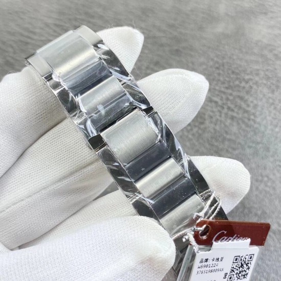 Cartier 卡地亚 蓝气球42mm系列,圆润典雅,尽显高贵气质!316L精钢表壳经cnc的极致打磨,光泽焕发,将原版独特的神韵完美体现。 Cartier 卡地亚 蓝气球42mm系列,圆润典雅,尽显高贵气质!316L精钢表壳经cnc的极致打磨,光泽焕发,将原版独特的神韵完美体现。