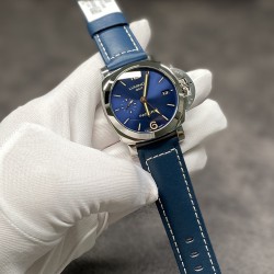 PANERAI 沛纳海 PANERAI BLUE DIAL蓝色表盘GMT自动腕表 PAM00688 PAM688 VS688 688 异地时间 GMT 两地时间 精钢抛光表壳 带滚轴保险护桥表冠 蓝宝石镜面 蓝色日晖纹表盘 镀金表针 超强夜光 机芯（摆的位置和正品一致了，时针快调，日历通过时针调节，GMT针12小时走一圈，螺丝孔位置和原装一致，机芯厚度也一样了） 牛皮表带 精钢针扣 42mm VS厂出品V2版 出了货实拍