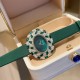 伯爵-PIAGET 全新高级珠宝系列,18K白金.玫瑰金,镶饰两圈马眼型切割美钻一圈22颗(约3.84克拉)-共44颗高级珠宝制作的一大挑战;钻石散发的耀眼光芒,皮带采用轻柔的缎面材质,与钻石造型形成优雅对比。原装尺寸31 X37 mm 伯爵-PIAGET 全新高级珠宝系列,18K白金.玫瑰金,镶饰两圈马眼型切割美钻一圈22颗(约3.84克拉)-共44颗高级珠宝制作的一大挑战;钻石散发的耀眼光芒,皮带采用轻柔的缎面材质,与钻石造型形成优雅对比。原装尺寸31 X37 mm