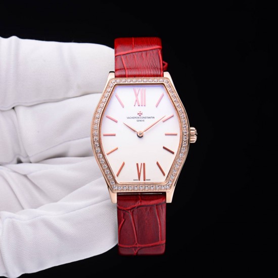 实拍 江诗丹顿-Vacheron Constantin 作为世界上历史悠久的钟表制造商从未停止生产,秉承悉力以赴,精益求精的品牌座右铭,其中有一款-Malte系列25530/000R-9742,经典酒桶型婉表,防磨水晶镜面,内部经反光处理,配置瑞士原装石英机芯,尺寸28.40*38.67毫米,厚度7.28毫米。表壳电镀18K白金/玫瑰金,表带有布绢带,牛皮带两种选择,针扣配带.市面最高版本,你值得拥有。 实拍 江诗丹顿-Vacheron Constantin 作为世界上历史悠久的钟表制造商从未停止生产,秉承悉力以赴,精益求精的品牌座右铭,其中有一款-Malte系列25530/000R-9742,经典酒桶型婉表,防磨水晶镜面,内部经反光处理,配置瑞士原装石英机芯,尺寸28.40*38.67毫米,厚度7.28毫米。表壳电镀18K白金/玫瑰金,表带有布绢带,牛皮带两种选择,针扣配带.市面最高版本,你值得拥有。