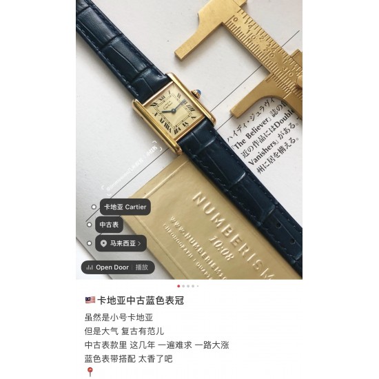 卡地亚TANK的来源自一战时期的『雷诺坦克』从坦克的平面设计图取得灵感将坦克两侧的履带变成表耳和壳一体的结构，垂直延伸的线条巧妙的把表耳隐藏起来，使兼具功能性与装饰性，拥有平衡而优雅的几何结构。