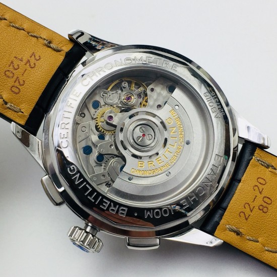 GF新品百年灵璞雅B01计时腕表Premier B01 Chronograph (吴彦祖同款)材质: 316L精钢直径: 42毫米厚度: 13.65毫米表镜: 锅盖弧面蓝宝石,双面防眩处理表底: 旋入式精钢,透明蓝宝石表冠: 非旋入式,双密封垫机芯:Asia-7750机芯GF出品,复刻首选! GF新品百年灵璞雅B01计时腕表Premier B01 Chronograph (吴彦祖同款)材质: 316L精钢直径: 42毫米厚度: 13.65毫米表镜: 锅盖弧面蓝宝石,双面防眩处理表底: 旋入式精钢,透明蓝宝石表冠: 非旋入式,双密封垫机芯:Asia-7750机芯GF出品,复刻首选!
