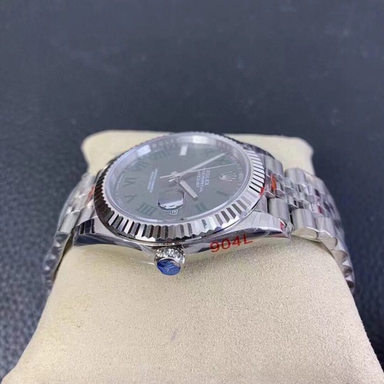 劳力士 ROLEX 日志系列41mm！搭载全自动机械机芯，316精钢材质 原装表扣，立体散珠带，百搭商务休闲款式！