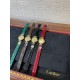 鳄鱼皮新品发布 奢华版满天星镶钻表盘卡地亚小旋风must de小金表vintage中古断货王，性价比高闭眼入。神仙颜值美绝trinity，小孩子才做选择，成年人都是all in![色]表径24mm，超薄厚度5.8mm，搭载瑞士石英机芯，罗马刻度奶油盘，简洁大两针，后镶天然美钻搭配鳄鱼皮表带更奢华超级闪。可仙可盐可甜，精致优雅上手绝美。时尚是一个经典的轮回～说不定今年的复古风，你就是走得最驾轻就熟的一个。推荐指数：⭐⭐⭐⭐⭐