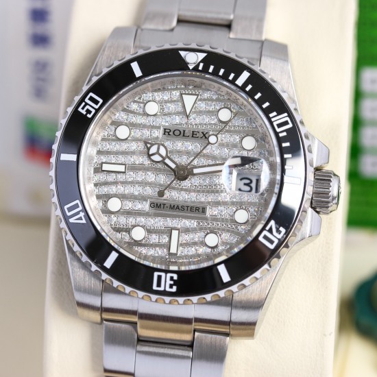 新款 首推 ROLEX 精品最热门的劳力士潜水表 全新款升级版 高档次字面 表带表扣细节 更加漂亮,抛光表扣 316L精钢表壳,尺寸:40mm*12mm,蓝宝石镜面,超强夜光,装置全新进口机械机芯 ,做工一流、完美出品、独家高端品质,商务休闲必备 出货实拍! 新款 首推 ROLEX 精品最热门的劳力士潜水表 全新款升级版 高档次字面 表带表扣细节 更加漂亮,抛光表扣 316L精钢表壳,尺寸:40mm*12mm,蓝宝石镜面,超强夜光,装置全新进口机械机芯 ,做工一流、完美出品、独家高端品质,商务休闲必备 出货实拍!