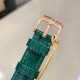 实拍 欧米茄秋冬新品发布欧米茄名典腕表诞生于1949年,其纤薄而典雅的金质表壳别具一格,内部搭载的超薄机芯极具传奇色彩。此表款分别采用白色珍珠母贝和渐变色弧面表盘,搭配抛光18K金指针,6点位设置有日历窗口,34mm玫瑰金表壳配以多色双面意大利牛皮表带。低调的奢华,简约而不简单 实拍 欧米茄秋冬新品发布欧米茄名典腕表诞生于1949年,其纤薄而典雅的金质表壳别具一格,内部搭载的超薄机芯极具传奇色彩。此表款分别采用白色珍珠母贝和渐变色弧面表盘,搭配抛光18K金指针,6点位设置有日历窗口,34mm玫瑰金表壳配以多色双面意大利牛皮表带。低调的奢华,简约而不简单