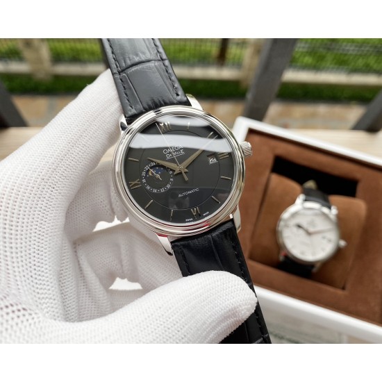 欧米茄 OMEGA 精品男士腕表,独特九字位月相设计,技艺精湛,独具匠心,尊贵大气,绅士风范。采用全自动机械机芯,顶级316精钢表壳,进口小牛皮表带,矿物质超强镜面,尺寸42*12 欧米茄 OMEGA 精品男士腕表,独特九字位月相设计,技艺精湛,独具匠心,尊贵大气,绅士风范。采用全自动机械机芯,顶级316精钢表壳,进口小牛皮表带,矿物质超强镜面,尺寸42*12