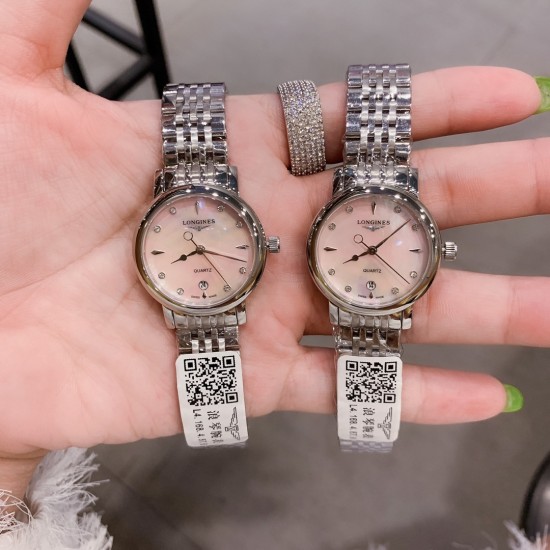 爆款浪琴女表316精钢表带 进口石英机芯（精准）耐磨蓝光玻璃。尺寸：女直径30mm厚10mm