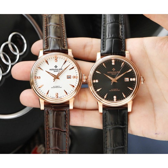 品牌：百达翡丽-PATEK PHILPPE 类型：[酷]男士腕表表壳：316精钢（做工优质）表带：进口小牛皮/原装针扣机芯：进口西铁城8215全自动机械机芯(走时稳定)材料：高级强化镀膜镜面尺寸：直径40mm 厚度12mm