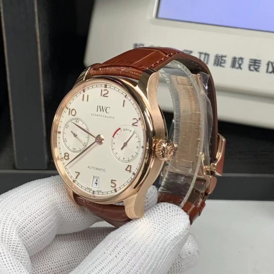 IWC 万国 葡萄牙系列(IWC Portugieser Automatic)IW500701(葡七)腕表 !搭载定制版Cal.52010自动机械机芯 双面蓝宝石 直径42.3mm! IWC 万国 葡萄牙系列(IWC Portugieser Automatic)IW500701(葡七)腕表 !搭载定制版Cal.52010自动机械机芯 双面蓝宝石 直径42.3mm!