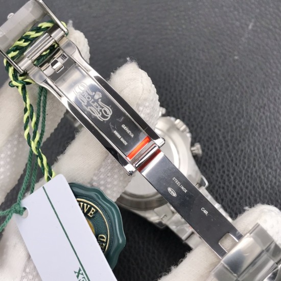 重磅登场!!【全新劳力士彩虹迪,不再可望不可及】BL工厂倾力打造,为了达到我们想要的彩虹迪通拿原装效果,重金打造研发,精工细致而成,三个独立计时盘的金晶体特殊效果均独一无二,迷人的反光效果和瑰丽的色彩充分展示了金晶体的曼妙结构,每件皆是浑然天成的艺术杰作。金晶计时盘的色泽与黑色表盘形成鲜明对比,并与宝石的色彩互相辉映,搭配镶钻的时标刻度与黄金指针让整个表盘流光溢彩、整体美感爆棚,爱不释手。 重磅登场!!【全新劳力士彩虹迪,不再可望不可及】BL工厂倾力打造,为了达到我们想要的彩虹迪通拿原装效果,重金打造研发,精工细致而成,三个独立计时盘的金晶体特殊效果均独一无二,迷人的反光效果和瑰丽的色彩充分展示了金晶体的曼妙结构,每件皆是浑然天成的艺术杰作。金晶计时盘的色泽与黑色表盘形成鲜明对比,并与宝石的色彩互相辉映,搭配镶钻的时标刻度与黄金指针让整个表盘流光溢彩、整体美感爆棚,爱不释手。