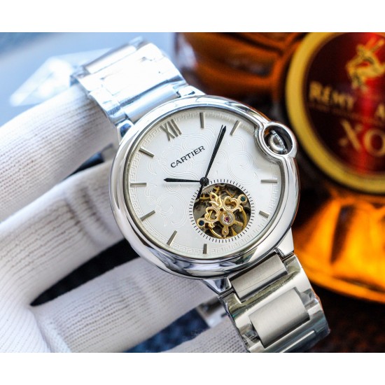 实物拍摄品牌:卡地亚-CARTIER 类型:男士腕表表壳:316精钢(做工上乘)表带:进口小牛皮/316精钢(两种可选)机芯:高级定制全自动机械机芯(走时稳定)材料:高级强化镀膜镜面尺寸:直径46mm,厚度14mm 实物拍摄品牌:卡地亚-CARTIER 类型:男士腕表表壳:316精钢(做工上乘)表带:进口小牛皮/316精钢(两种可选)机芯:高级定制全自动机械机芯(走时稳定)材料:高级强化镀膜镜面尺寸:直径46mm,厚度14mm
