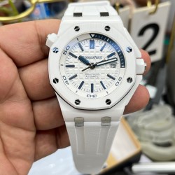 AP 爱彼 15707皇家橡树系列，陶瓷壳，尺寸42mm！3120全自动一体机芯！
