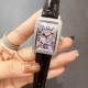 法兰克穆勒Franck muller- Long Island长岛系列时尚腕表,众多网红同款,316L精钢材质,搭配亮皮表带 纯手工施华洛世奇镶嵌工艺制作,满天星能折射更多的光线,突显野性和奢华的特征极其搭配,给各种风格的搭配带来新的光彩,精致典雅,奢华绽放。尺寸40mm*33mm*12mm 法兰克穆勒Franck muller- Long Island长岛系列时尚腕表,众多网红同款,316L精钢材质,搭配亮皮表带 纯手工施华洛世奇镶嵌工艺制作,满天星能折射更多的光线,突显野性和奢华的特征极其搭配,给各种风格的搭配带来新的光彩,精致典雅,奢华绽放。尺寸40mm*33mm*12mm