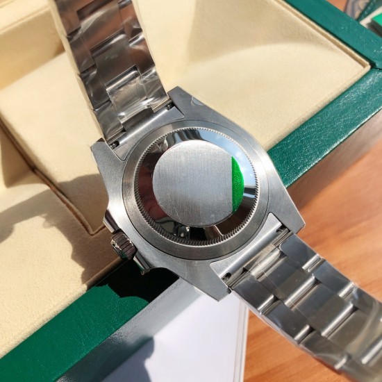 劳力士ROLX#BLAKEN现量版,全球只有25个.最高炒到28万还要提前几个月定。来我这里绝对为您省钱.卡通DLC涂层 .40mm表盘.采用eta-2836机芯.全自动机械.单导向外圈.防水300米.仿刮花蓝宝石镜面.904精钢表带.摺叠蚝式保险扣!配专柜包装.送她有面子非人为损坏终身保修 劳力士ROLX#BLAKEN现量版,全球只有25个.最高炒到28万还要提前几个月定。来我这里绝对为您省钱.卡通DLC涂层 .40mm表盘.采用eta-2836机芯.全自动机械.单导向外圈.防水300米.仿刮花蓝宝石镜面.904精钢表带.摺叠蚝式保险扣!配专柜包装.送她有面子非人为损坏终身保修