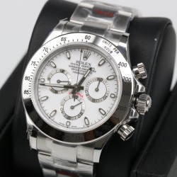 GM超神之作 ROLEX DAYTONA劳力士迪通拿904L全新最强版本 1:完美修改了避针高底位置与正品一致2:904L表扣更细腻更完美3:市面上唯一做出了与正品质感一致的包超薄金属钢片的oysterflex胶带【能与正品互换通用 质感相符】[拳头][拳头][拳头]完美修正十年间所有副本的不足和缺陷，陶瓷圈口！4130机芯，攻克机芯厚度，使壳身厚度达到与正品一致，壳身和字面颜色更细腻做出了与正品一致的视觉效果，并搭配劳力士专用盒子。【GM出品】