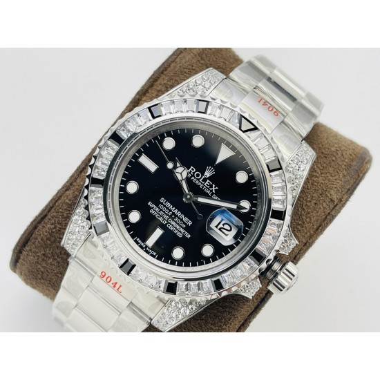 【VRS Factory2022墙裂推荐 市场最高版本】奢华大作,劳力士Rolex SUB潜航者后镶钻定制版!是奢华闪耀与永不退色的融合,更是经典潮流的不二之选!1⃣️【表壳】直径40MM。每一颗钻石/彩宝均来自奥地利(施华洛世奇原产地)经过严格的筛选,确保颜色,大小,火彩统一,专业珠宝镶嵌师精心镶嵌。2⃣️【表带】跟官网同步,904L蚝式钢完美还原坚固耐用的优良血统,效果可媲美原装。3⃣️【机芯】采用复刻界的机芯之王——搭配3135自动上旋机芯。VRS Factory匠心力作 敬请各路表友品鉴! 【VRS Factory2022墙裂推荐 市场最高版本】奢华大作,劳力士Rolex SUB潜航者后镶钻定制版!是奢华闪耀与永不退色的融合,更是经典潮流的不二之选!1⃣️【表壳】直径40MM。每一颗钻石/彩宝均来自奥地利(施华洛世奇原产地)经过严格的筛选,确保颜色,大小,火彩统一,专业珠宝镶嵌师精心镶嵌。2⃣️【表带】跟官网同步,904L蚝式钢完美还原坚固耐用的优良血统,效果可媲美原装。3⃣️【机芯】采用复刻界的机芯之王——搭配3135自动上旋机芯。VRS Factory匠心力作 敬请各路表友品鉴!