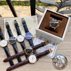 积家 Jaeger Lecoultre 经典重塑，大师系列，本次改装原装自动锤，细节更完美，技惊四座，精湛工艺，淋漓尽致。采用全自动机械机芯，顶级316精钢表壳，进口小牛皮表带，矿物质超强镜面，尺寸43*13