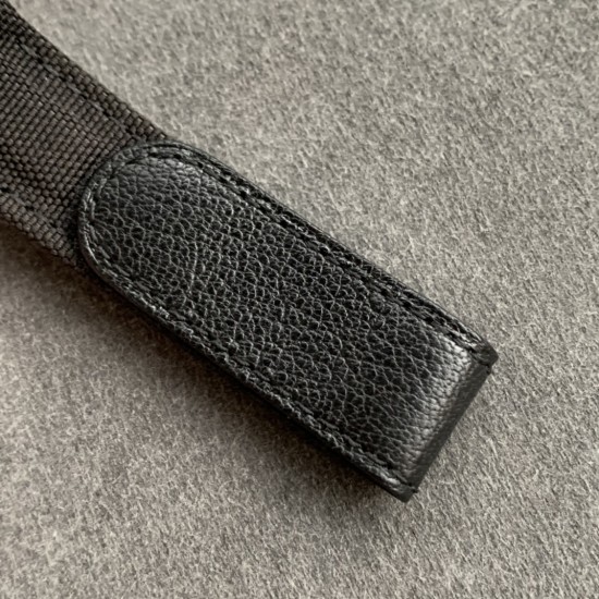 Diw新作勞力士超限量GMT-MASTER II Diw团队重新制作了碳纤维表壳,同时包含表圈、面盘等零件也全都是碳纤维材质,其中碳纤维表圈上数字刻度首次采用全新碳纤维植丁技术(非填油)塑造丰富视觉层次,质感细腻。透视底盖可清楚展示正反快速调日历的劳力士专属cal.3186机芯。搭配柔软魔术贴表带和一体碳纤维表扣。首批量产提供4种颜色表盘可选,5种不同颜色风格表带。 Diw新作勞力士超限量GMT-MASTER II Diw团队重新制作了碳纤维表壳,同时包含表圈、面盘等零件也全都是碳纤维材质,其中碳纤维表圈上数字刻度首次采用全新碳纤维植丁技术(非填油)塑造丰富视觉层次,质感细腻。透视底盖可清楚展示正反快速调日历的劳力士专属cal.3186机芯。搭配柔软魔术贴表带和一体碳纤维表扣。首批量产提供4种颜色表盘可选,5种不同颜色风格表带。