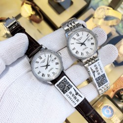 实物拍摄品牌：浪琴-LONGINES  开创者系列 原装开模 搭载高品质6T51机芯 无论是尺寸厚度，还是表壳斜角细节均升级达到与原装一致  请认准细节图!!类型：[酷]女士腕表表壳：316精钢（做工优质）表带：进口小牛皮/316精钢（两种可选）机芯：进口西铁城6T51全自动机械机芯（走时稳定）玻璃：高级蓝宝石镜面(防划花)尺寸：直径30mm，厚度11mm