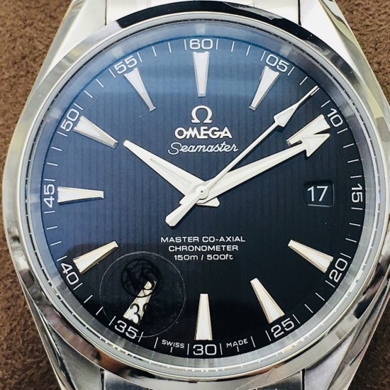 VS Factory最新力作 2020新品 欧 米茄omega海马150M里约波浪白盘优雅!经典大三针时尚!搭载1:1 8500机芯 尺寸41.5mm全新上市!1⃣️升级全新波浪纹放射表盘,金色字钉。2⃣️升级搭载1:1 8500机芯,不再是机芯➕假甲板。3⃣️机芯功能与正品一致,机芯真宝石,真避震器。4⃣️双发条盒,发条盒可以真实运作。不再是装饰。VS出品 必属精品 您值得拥有! VS Factory最新力作 2020新品 欧 米茄omega海马150M里约波浪白盘优雅!经典大三针时尚!搭载1:1 8500机芯 尺寸41.5mm全新上市!1⃣️升级全新波浪纹放射表盘,金色字钉。2⃣️升级搭载1:1 8500机芯,不再是机芯➕假甲板。3⃣️机芯功能与正品一致,机芯真宝石,真避震器。4⃣️双发条盒,发条盒可以真实运作。不再是装饰。VS出品 必属精品 您值得拥有!