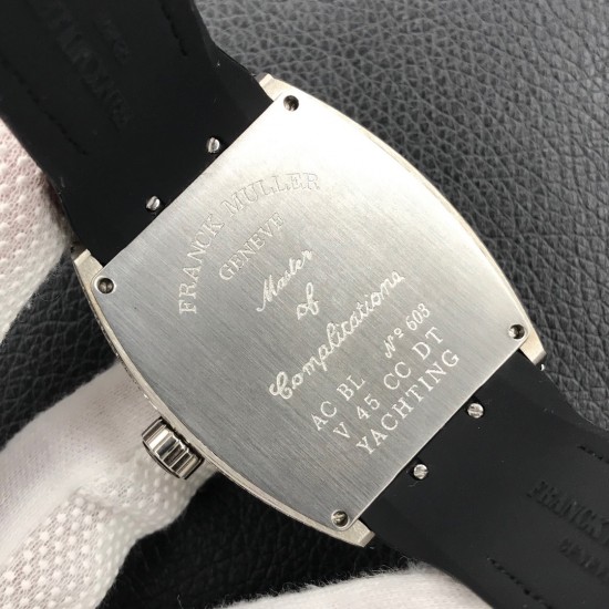 法兰克 穆勒 ❤️Franck Muller V45 SC DT系列⌚️54*42*15mm 瑞士2824全自动机械机芯 蓝光镀膜玻璃 316精钢鑫表壳 3D立体字面 牛皮表带底部橡胶 针扣 糅合运动设计风格 中间完美弧线夹层设计 尽显绅士品味 一如既往的酷 法兰克 穆勒 ❤️Franck Muller V45 SC DT系列⌚️54*42*15mm 瑞士2824全自动机械机芯 蓝光镀膜玻璃 316精钢鑫表壳 3D立体字面 牛皮表带底部橡胶 针扣 糅合运动设计风格 中间完美弧线夹层设计 尽显绅士品味 一如既往的酷