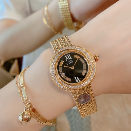 卡家时光流转系列经典中古表 真香警告⚠️Cartier小旋风 最热门的Vintage✔️小旋风的外壳,三圈圆圈绻缱交缠,演绎人生真挚情感。精致闪耀,华丽璀璨,,美到炸裂直径32mm,原装瑞士机芯,蓝宝石防刮镜面,有镀白金款和镀黄金,镀玫瑰金材质(白金为真白金材质,玫瑰金和黄金均为唛金电镀),美不胜收‼️女神必备中古腕表,韵味十足,上手超级奈斯 卡家时光流转系列经典中古表 真香警告⚠️Cartier小旋风 最热门的Vintage✔️小旋风的外壳,三圈圆圈绻缱交缠,演绎人生真挚情感。精致闪耀,华丽璀璨,,美到炸裂直径32mm,原装瑞士机芯,蓝宝石防刮镜面,有镀白金款和镀黄金,镀玫瑰金材质(白金为真白金材质,玫瑰金和黄金均为唛金电镀),美不胜收‼️女神必备中古腕表,韵味十足,上手超级奈斯