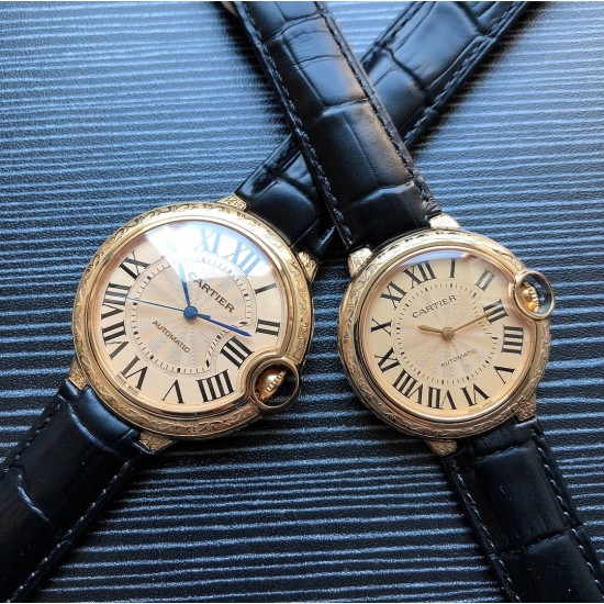 2020款式雕花壳 卡地亚 CARTIER O43(蓝气球系列)精品情侣腕表(顶级)【最佳伴侣】真牛皮表 原装男款进口日本机(精准)女号6T51机来自原装进口 釆用蓝宝石镜面(防刮)顶级打造 尊贵谐美 大气风格 顶级品质 双双拥有 男直径42mm,女直径36mm 请认准独家品质 2020款式雕花壳 卡地亚 CARTIER O43(蓝气球系列)精品情侣腕表(顶级)【最佳伴侣】真牛皮表 原装男款进口日本机(精准)女号6T51机来自原装进口 釆用蓝宝石镜面(防刮)顶级打造 尊贵谐美 大气风格 顶级品质 双双拥有 男直径42mm,女直径36mm 请认准独家品质