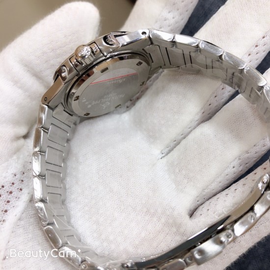 百达翡丽鹦鹉螺系列,女款外径33mm,瑞士原装进口石英585-3机芯,采用原装进口316不锈钢材质,永不磨损蓝宝石镜面,手工镶嵌施华洛世奇水钻,30米深度防水, 百达翡丽鹦鹉螺系列,女款外径33mm,瑞士原装进口石英585-3机芯,采用原装进口316不锈钢材质,永不磨损蓝宝石镜面,手工镶嵌施华洛世奇水钻,30米深度防水,