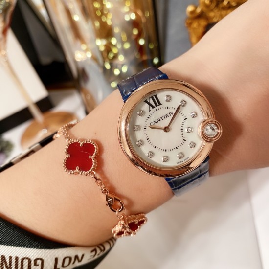 向每一天告白,卡地亚Ballon Blanc de Cartier系列!尺寸30mm!专柜正品同步版本 2019新款最美告白气球,进口机芯,鱼眼水晶玻璃表盘, 4时位置镶嵌明亮式切割菱形圆钻,316L精钢表壳,低调表带上手无敌舒适美,小红书推荐率超高。实物拍摄品质如一! 向每一天告白,卡地亚Ballon Blanc de Cartier系列!尺寸30mm!专柜正品同步版本 2019新款最美告白气球,进口机芯,鱼眼水晶玻璃表盘, 4时位置镶嵌明亮式切割菱形圆钻,316L精钢表壳,低调表带上手无敌舒适美,小红书推荐率超高。实物拍摄品质如一!