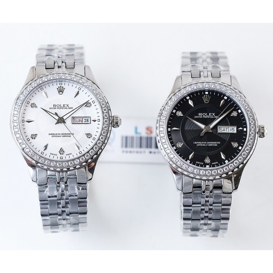LS精品    劳力士Rolex[色][色]低调奢华[色]火爆开启上市，不显浮华的风格广受成功人士喜爱，逐渐深刻人心，并备受各界人士推重。工艺精湛，糅合尊贵、典雅和独特气质于一身，位列世界手表业之翘楚材料：316钢18k微纳米电镀金，直径41mm，进口820A机芯，28800每小时振荡次数，动力储备48小时，表带：316精钢表带，三度防水性能，返修率几乎为零，请君放心购