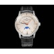 全新升级版Vacheron constantin 经典之美品鉴江诗丹顿传承逆跳日历款腕表 型号4010U/000R-B329。盘面设计独树一帜,功能简单实用。采用自制Cal.2460 R31L/1机芯 直径42.5毫米 。搭配意大利牛皮原装表扣,佩戴更舒适,简敛精致不失优雅,经典传承 永不过时 全新升级版Vacheron constantin 经典之美品鉴江诗丹顿传承逆跳日历款腕表 型号4010U/000R-B329。盘面设计独树一帜,功能简单实用。采用自制Cal.2460 R31L/1机芯 直径42.5毫米 。搭配意大利牛皮原装表扣,佩戴更舒适,简敛精致不失优雅,经典传承 永不过时