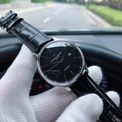 SJ出品 江诗丹顿 Vacheron Constantin Z2 精品男士腕表，经典大三针搭载双日历设计，尊贵大气，绅士风范，卓越品质，热卖全城。采用全自动机械机芯，顶级316精钢表壳，进口小牛皮表带，矿物质超强镜面，尺寸40*12 三杰为你精致推荐男士精品机械腕表 精致传承真实效果 SJ品质的保证