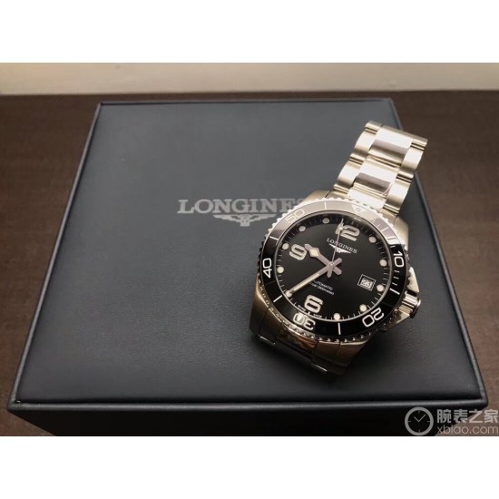 浪琴 LONGINES 康卡斯 【机芯】搭载全自动机械机芯，走时精准，性能优异！【表带】316L精钢表链