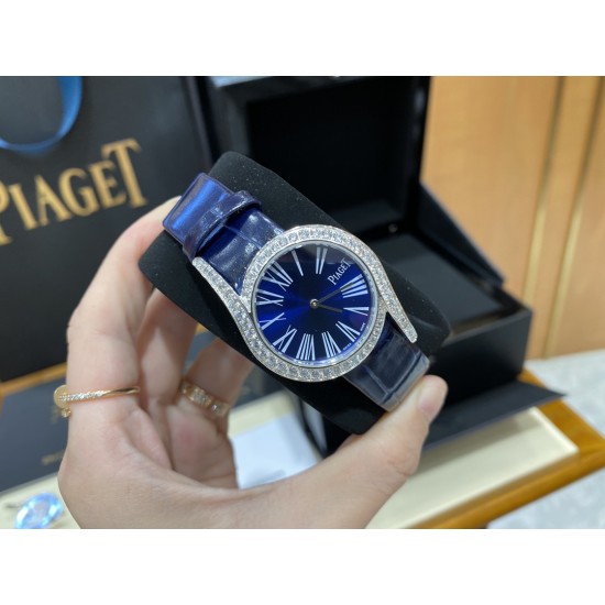 伯爵69Limelight Gala腕表超级版,原装开模,修正现市面任何版本的不足!皮带可配原装【精彩细节】腕表尺寸32mm运用一流的壳套打磨工艺,诠释伯爵优雅气质。.采用定制版瑞士石英机芯,续航给力,走时稳健,零返修。镶饰60颗明亮式切割钻(约0.92克拉)。表扣镶饰单颗明亮式切割施华洛世奇美钻(约0.01克拉)动人线条衬托优雅气质,吊牌有芯片感应。 伯爵69Limelight Gala腕表超级版,原装开模,修正现市面任何版本的不足!皮带可配原装【精彩细节】腕表尺寸32mm运用一流的壳套打磨工艺,诠释伯爵优雅气质。.采用定制版瑞士石英机芯,续航给力,走时稳健,零返修。镶饰60颗明亮式切割钻(约0.92克拉)。表扣镶饰单颗明亮式切割施华洛世奇美钻(约0.01克拉)动人线条衬托优雅气质,吊牌有芯片感应。