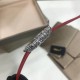 萧邦Happy Diamonds系列特别款!2019年官网力推款!2018即将过去,新的一年从元旦开始!枫叶美丽并寓意着坚毅精神!即代表永恒爱情送给恋人,也代表对美好的回忆,可送给一路陪伴的朋友,还代表一种岁月的轮回。1比1超前做工同步首发!表面配置三块蓝宝石防刮玻璃,瑞士朗达机芯,尺寸:外径34mm内径14mm。表带14/12。 萧邦Happy Diamonds系列特别款!2019年官网力推款!2018即将过去,新的一年从元旦开始!枫叶美丽并寓意着坚毅精神!即代表永恒爱情送给恋人,也代表对美好的回忆,可送给一路陪伴的朋友,还代表一种岁月的轮回。1比1超前做工同步首发!表面配置三块蓝宝石防刮玻璃,瑞士朗达机芯,尺寸:外径34mm内径14mm。表带14/12。