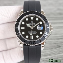 C厂 劳力士 ROLEX FC1 游艇名仕YACHT-MASTER 42mm 新品白游艇。正品开模，双向旋转外圈，不再松松垮垮，力度手感正品调教；亚洲手腕尺寸橡胶胶带按正品工艺包覆金属片，搭载2824全自动机械机芯 持久耐用且舒服；表壳上的钢印跟正品一样，不是普通刻字