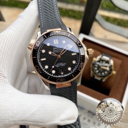 Ω OMEGA 欧米茄 SEAMASTER 新品海马系列 新款 300米300m 同轴至臻 直径42毫米42mm 潜水表。316L精钢 原装壳套（大厂壳套) 原版字面立体时丁超强夜光 原装表扣 搭载8800可透视全自动机械机芯。爆款热销中[强]请认准独家细节品质