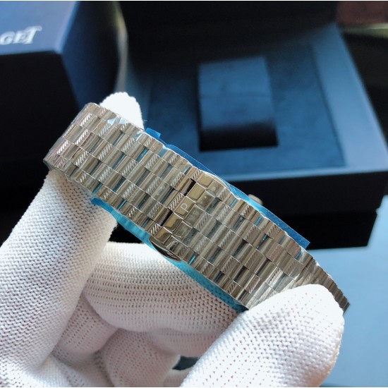 伯爵 Piaget Z2 精品男士腕表,经典两针半设计,圈口镶钻 尊贵大气,绅士风范,卓越品质,热卖全城。采用进口全自动2824 机械机芯(零返修),顶级316精钢表壳 伯爵经典表带, 蓝宝石抗魔镜面,尺寸42*12 三杰为你精致推荐男士精品机械腕表 精致传承真实效果 SJ品质的保证 伯爵 Piaget Z2 精品男士腕表,经典两针半设计,圈口镶钻 尊贵大气,绅士风范,卓越品质,热卖全城。采用进口全自动2824 机械机芯(零返修),顶级316精钢表壳 伯爵经典表带, 蓝宝石抗魔镜面,尺寸42*12 三杰为你精致推荐男士精品机械腕表 精致传承真实效果 SJ品质的保证