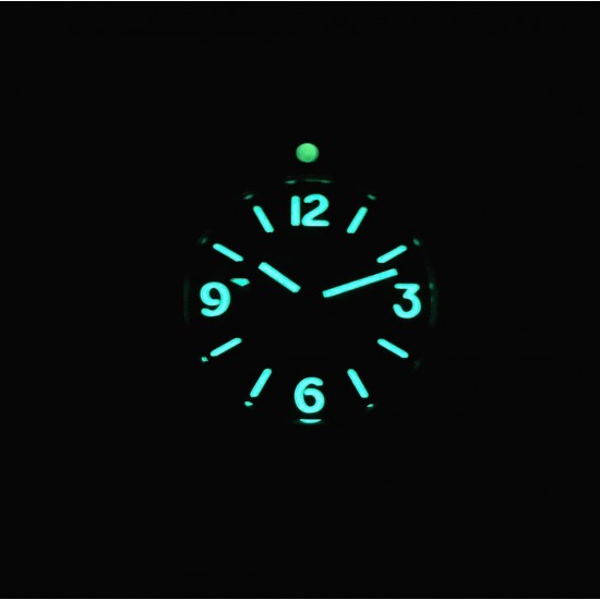 沛纳海--PANERAI 隆重登场 沛纳海一直深受男士喜欢 因为他具有独特风味 戴上手的的手感非常悦目 凸显出男士的魅力 采用全自动机械机芯 ,316精钢表壳,水晶蓝光玻璃镜面敖,手表尺寸44mm,进口小牛皮材质表带 沛纳海--PANERAI 隆重登场 沛纳海一直深受男士喜欢 因为他具有独特风味 戴上手的的手感非常悦目 凸显出男士的魅力 采用全自动机械机芯 ,316精钢表壳,水晶蓝光玻璃镜面敖,手表尺寸44mm,进口小牛皮材质表带