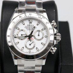 GM超神之作 ROLEX DAYTONA劳力士迪通拿904L全新最强版本 1:完美修改了避针高底位置与正品一致2:904L表扣更细腻更完美3:市面上唯一做出了与正品质感一致的包超薄金属钢片的oysterflex胶带【能与正品互换通用 质感相符】[拳头][拳头][拳头]完美修正十年间所有副本的不足和缺陷，陶瓷圈口！4130机芯，攻克机芯厚度，使壳身厚度达到与正品一致，壳身和字面颜色更细腻做出了与正品一致的视觉效果，并搭配劳力士专用盒子。【GM出品】