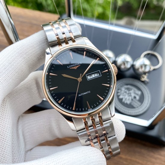 实物拍摄品牌：浪琴-LONGINES 类型：[酷]男士腕表表壳：316精钢（做工优质）表带：进口小牛皮/316精钢（两种可选）机芯：高级定制全自动机械机芯（走时稳定）玻璃：高级强化镀膜镜面尺寸：直径40mm，厚度12mm